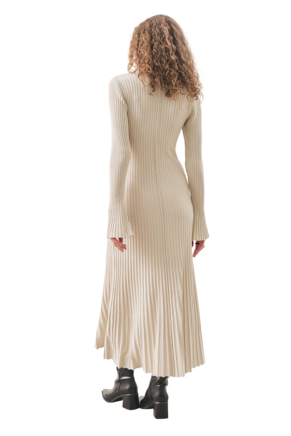 Ausgestellter Rock, Rippstrickkleid, Schwarz