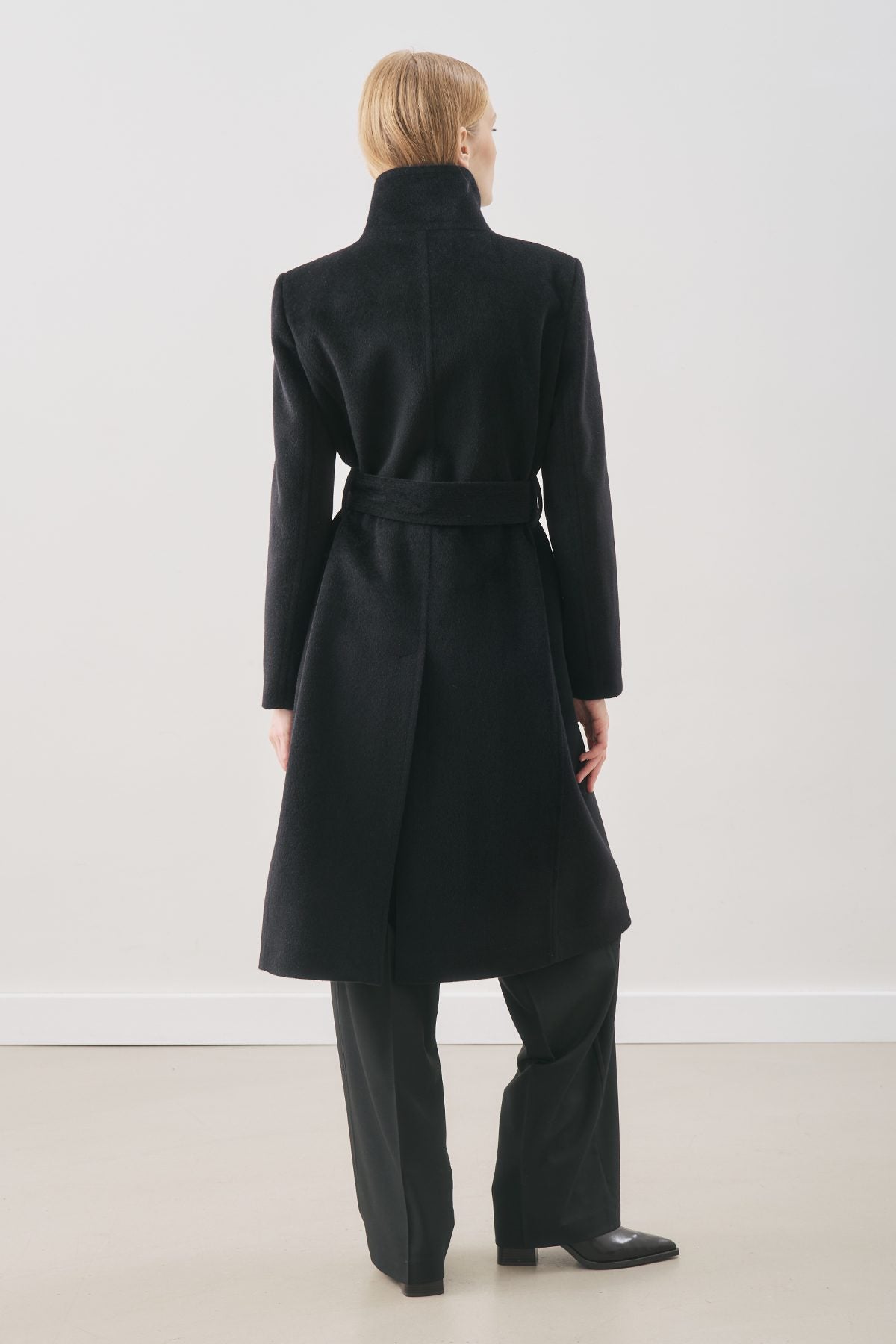 PREMIUM KASCHMIR-TRENCH-COAT, SCHWARZ.