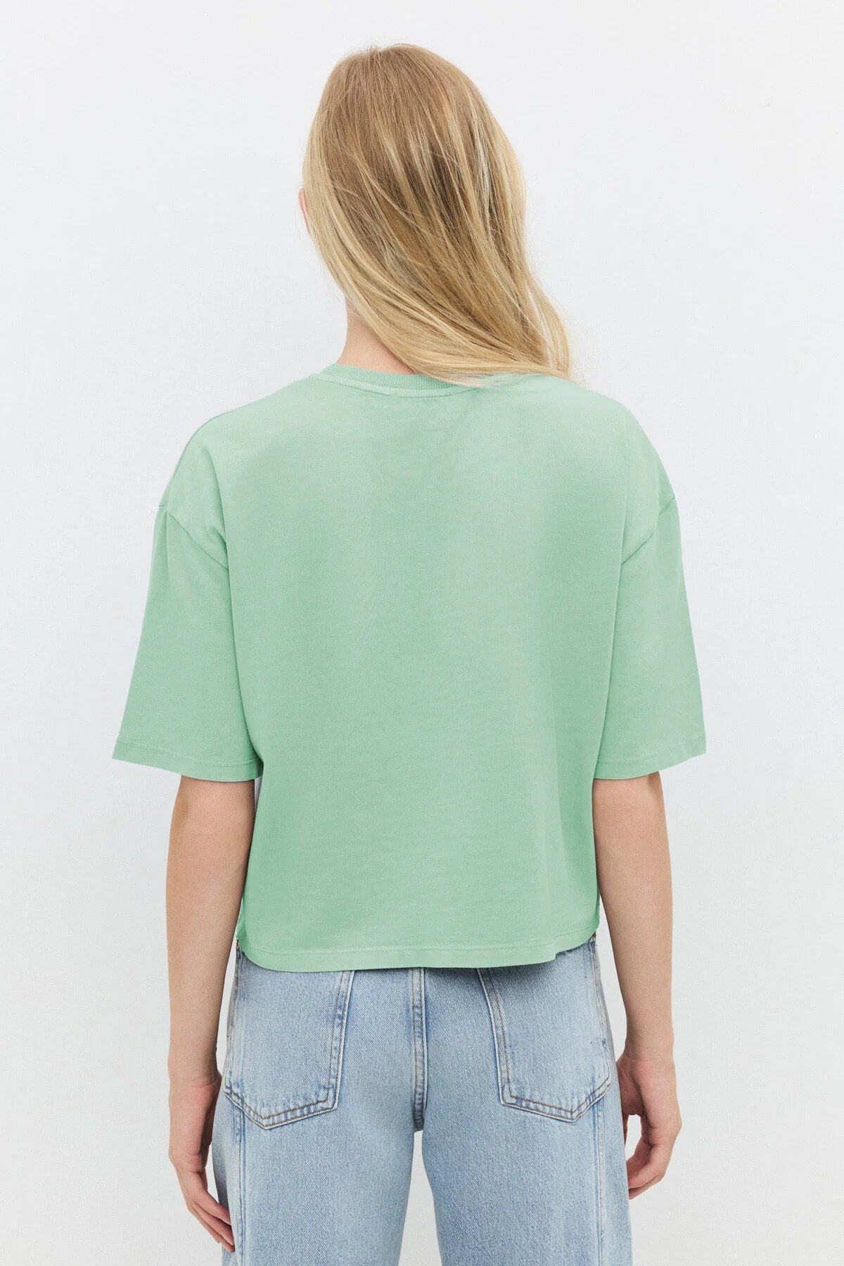 Basic-T-Shirt mit Rundhalsausschnitt und lockerer Passform