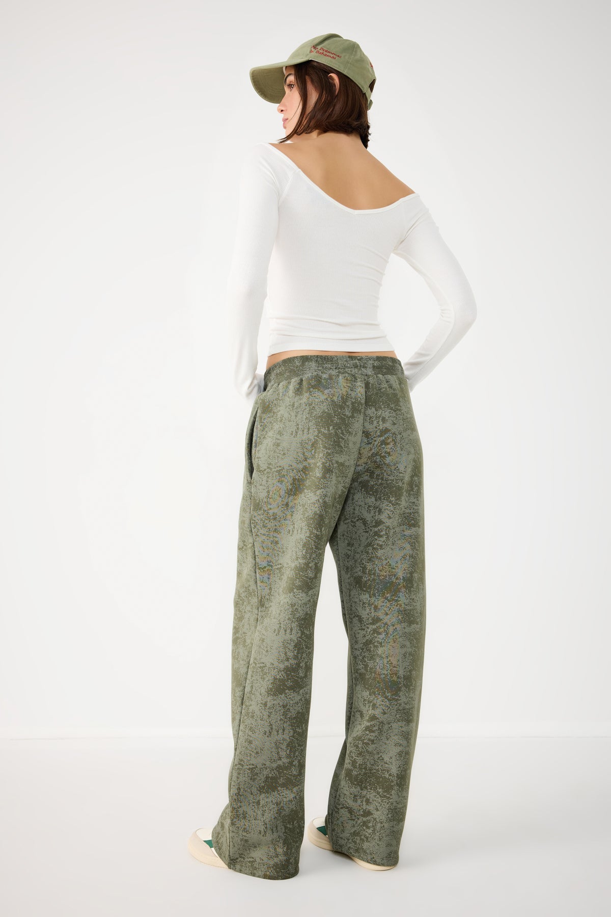 Weite Jogginghose