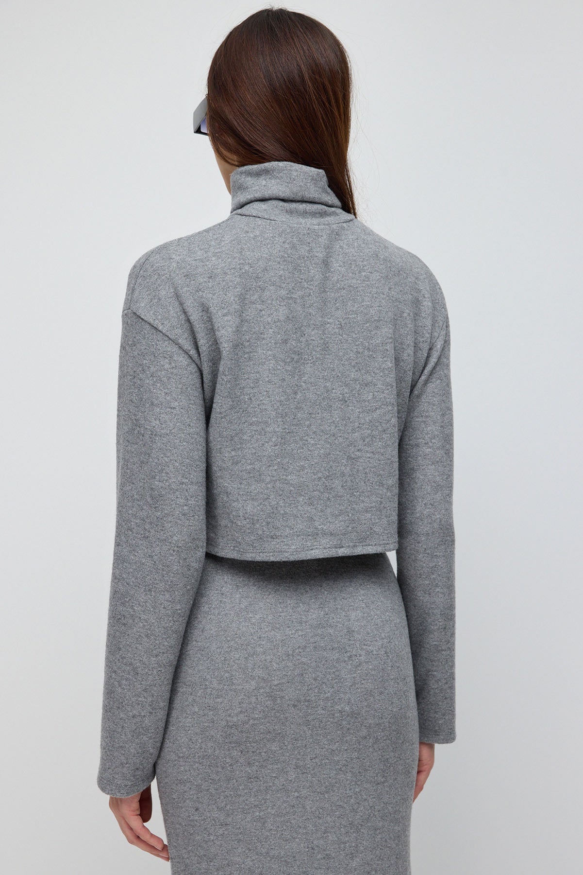 Oversize-Pullover mit hohem Kragen