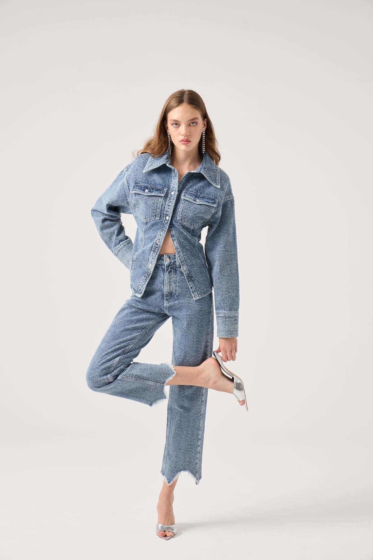 Laura Jeans mit edlem Effekt
