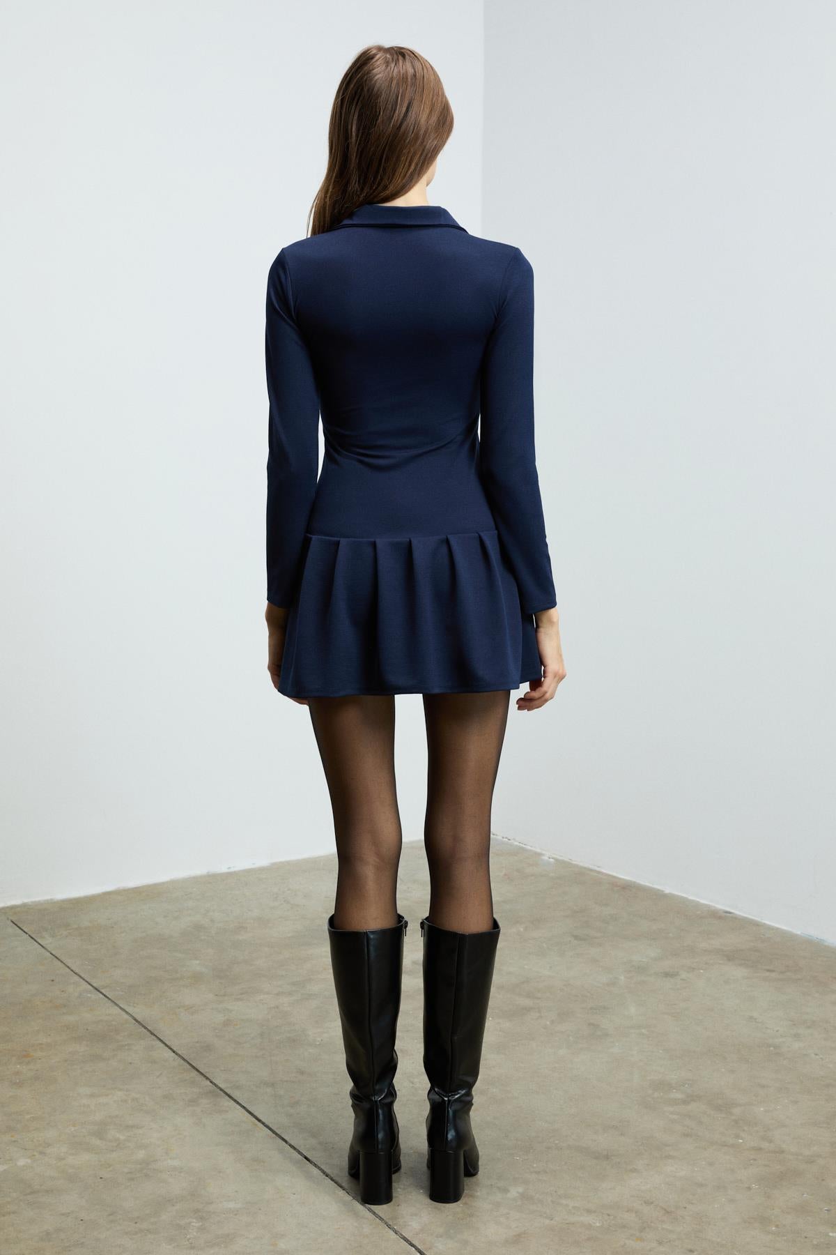 ISANDRIA Damen Plissee Minikleid