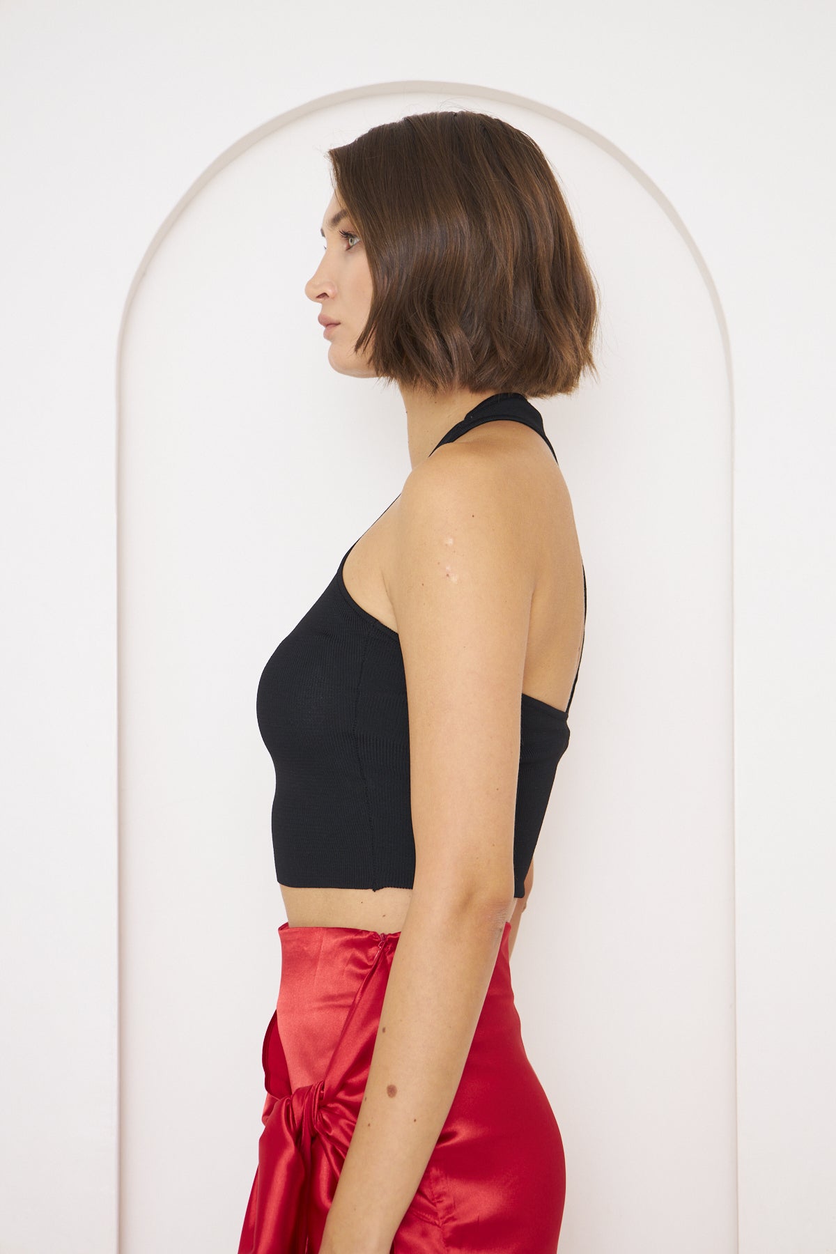 Crop-Bluse mit asymmetrischem Ausschnitt