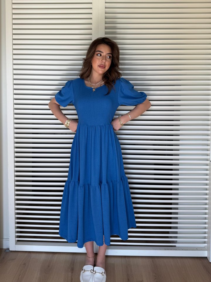 JANE'S Damen Kurzarm Offener Kragen Lagen Krepp Ballon Kleid