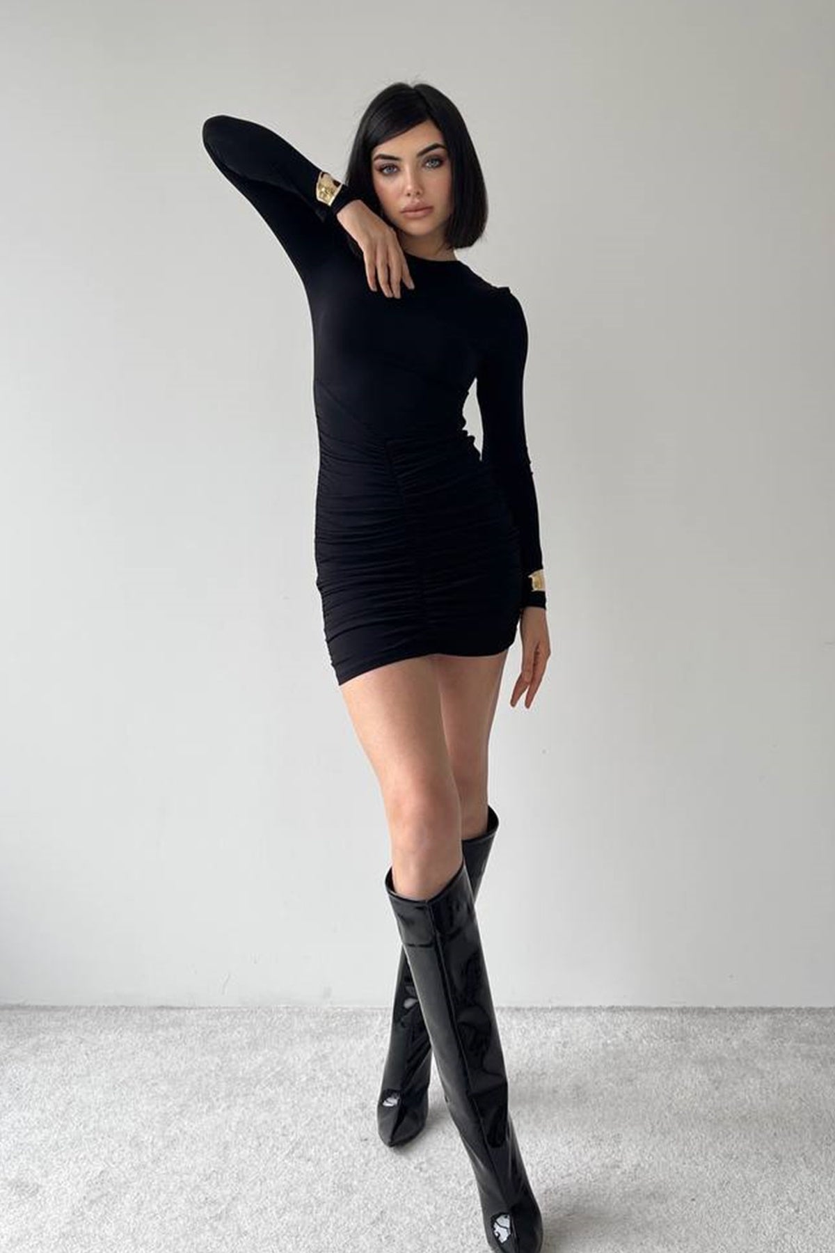 Minikleid mit gerafftem Rock