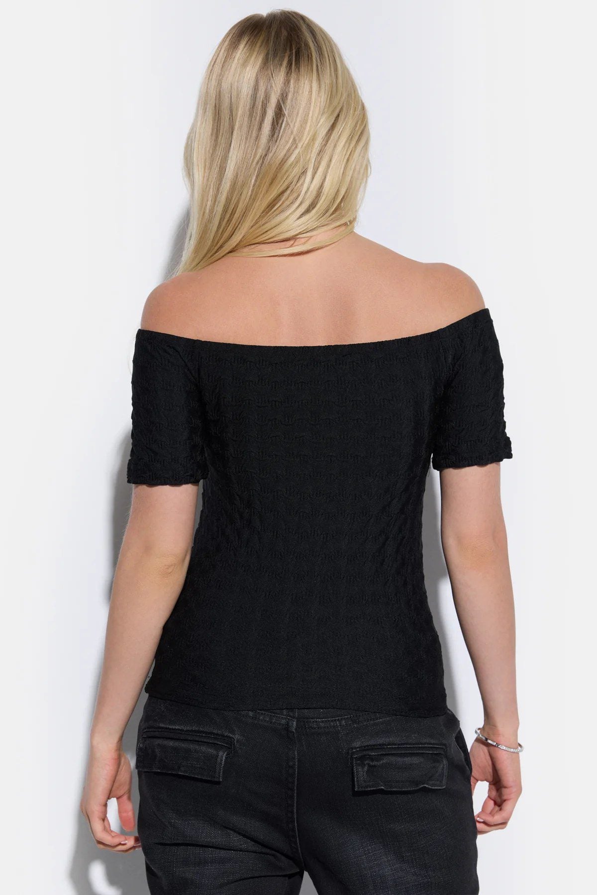 Kurzarm-T-Shirt mit Bootsausschnitt
