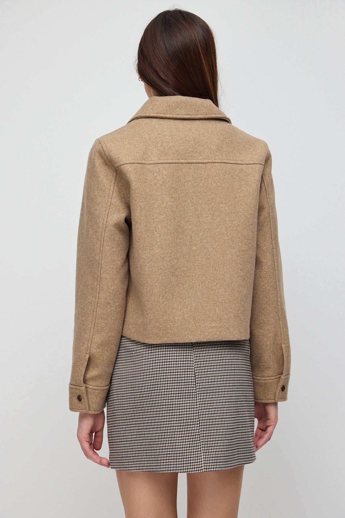 Kurze Jacke mit Taschen