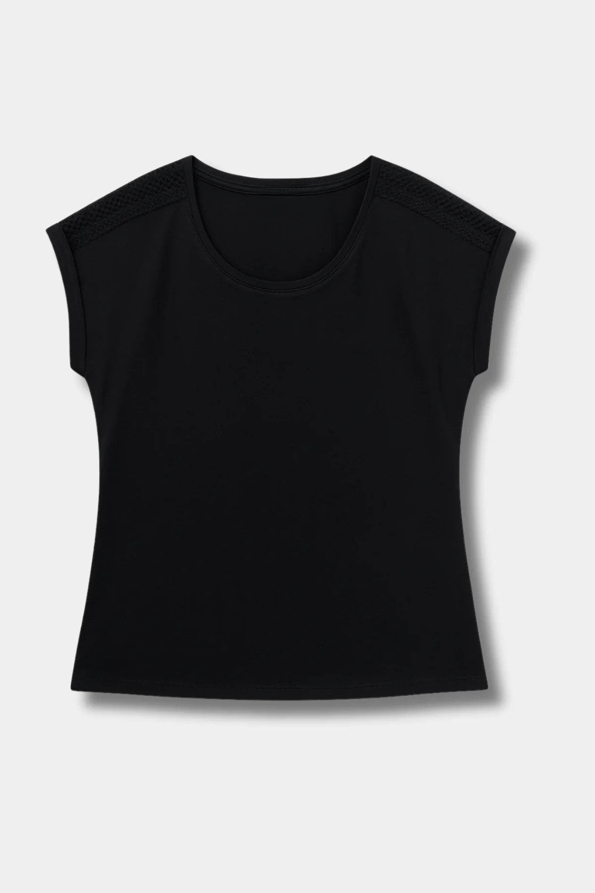Kurzärmelige Strickbluse mit Spitzendetail an der Schulter.