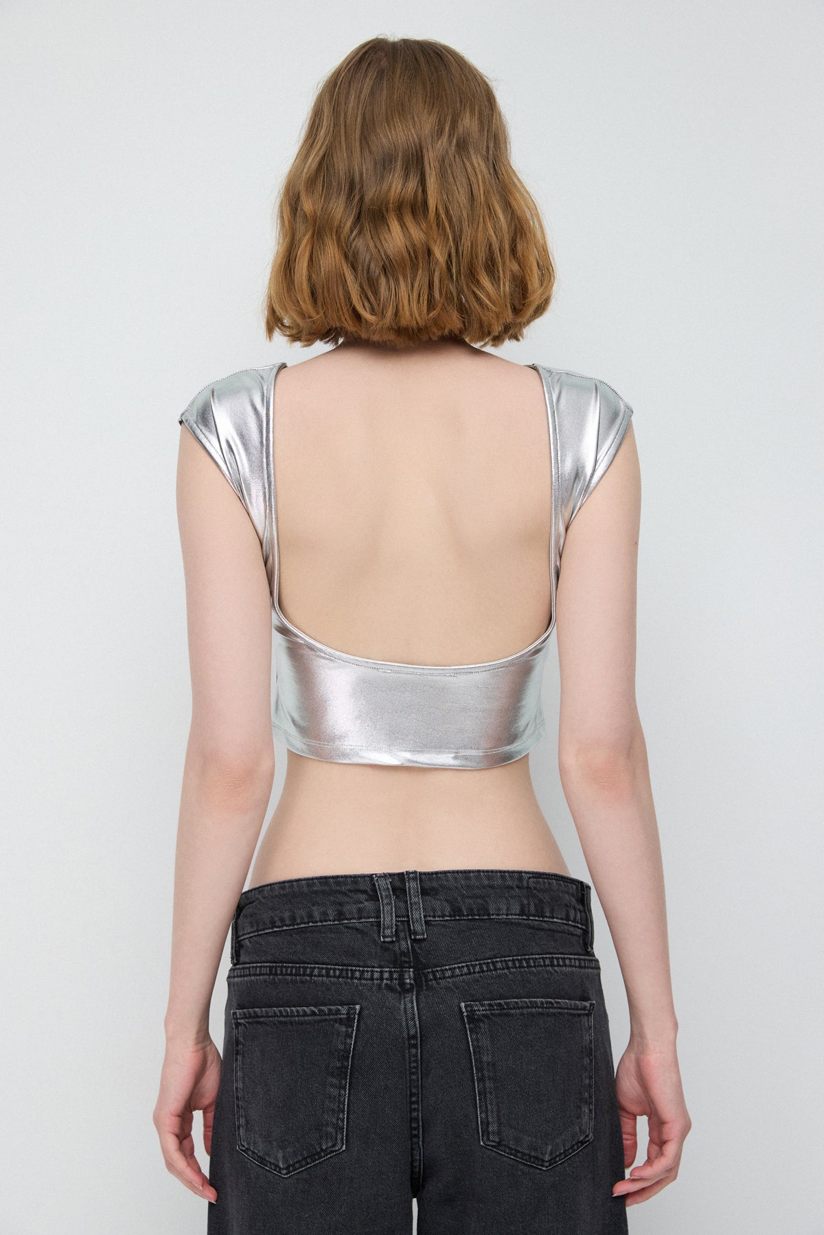 Rückenfreies Basic-Crop-Top