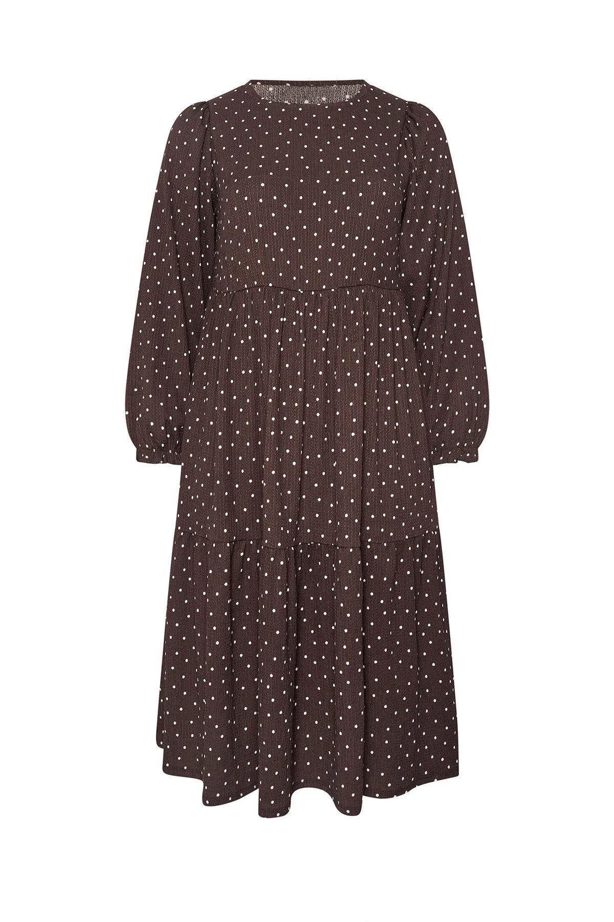 Gepunktetes Midikleid
