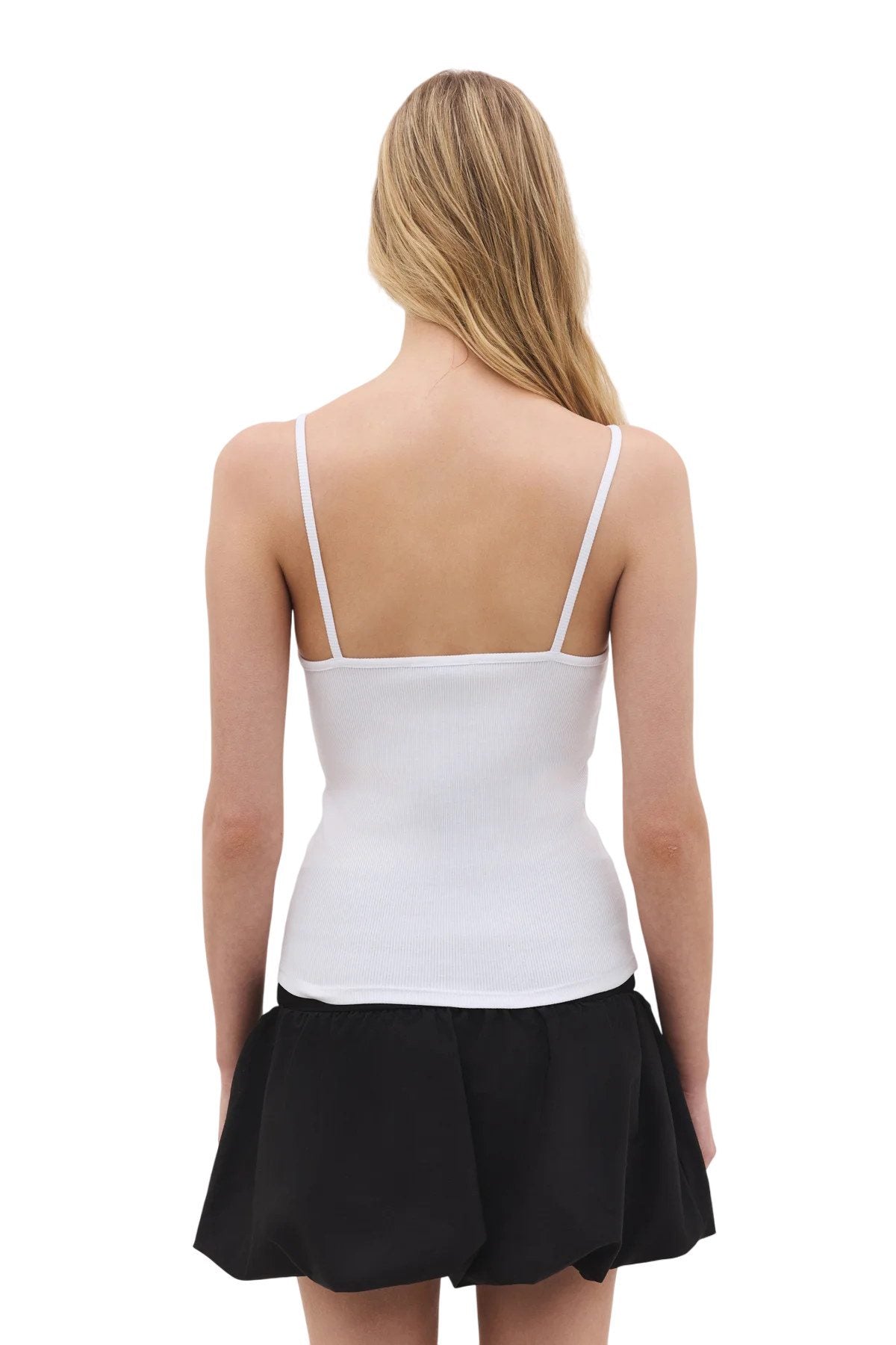 Tanktop mit dünnen Trägern