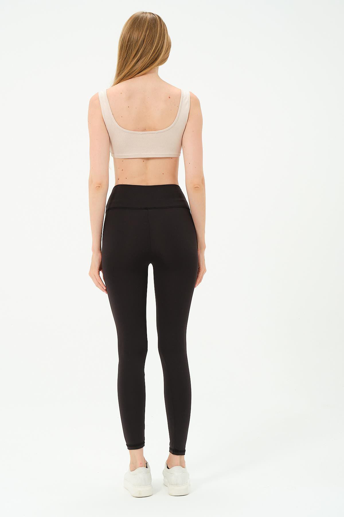 Hochtaillierte Stretch-Strickleggings mit innerem Shapewear