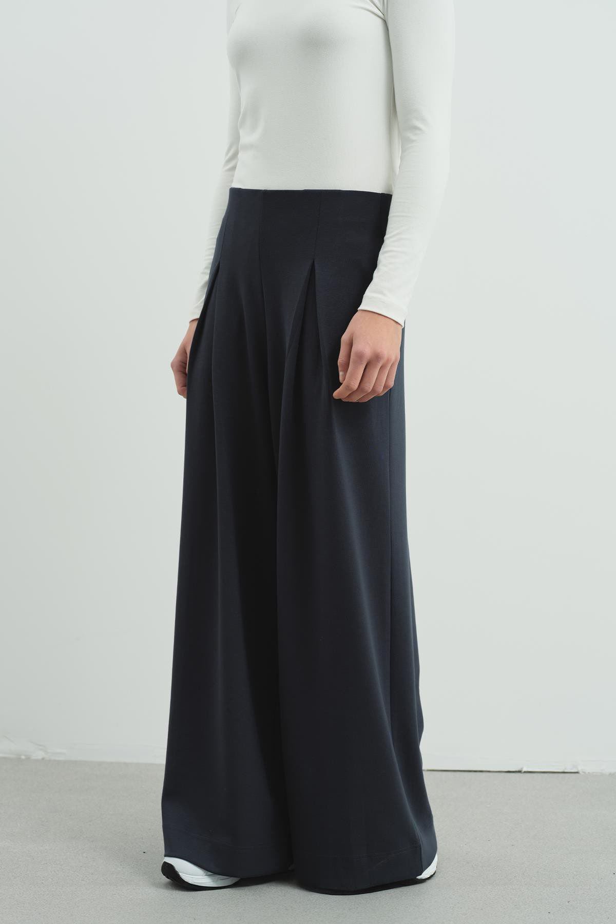 Pure Touch Einfache Faltenhose CC7007 Braun