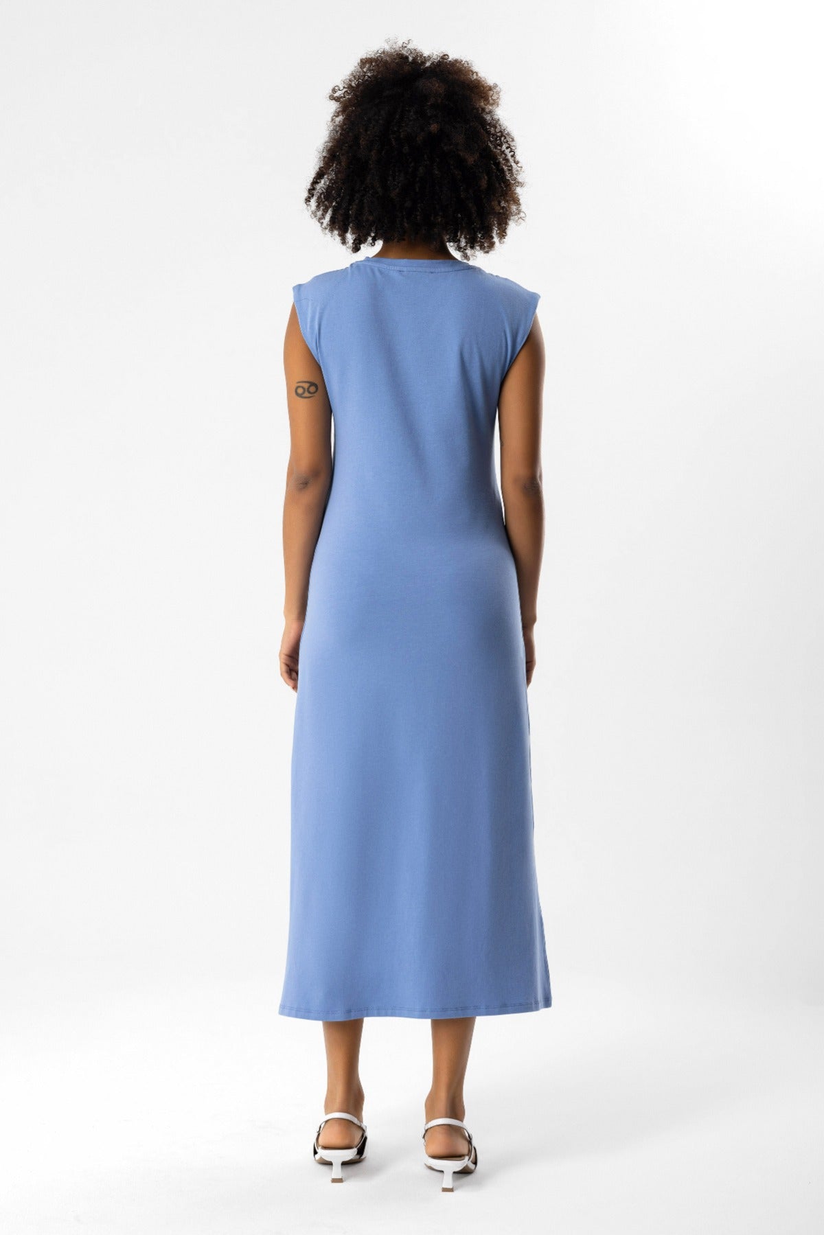Midikleid mit Schlitz
