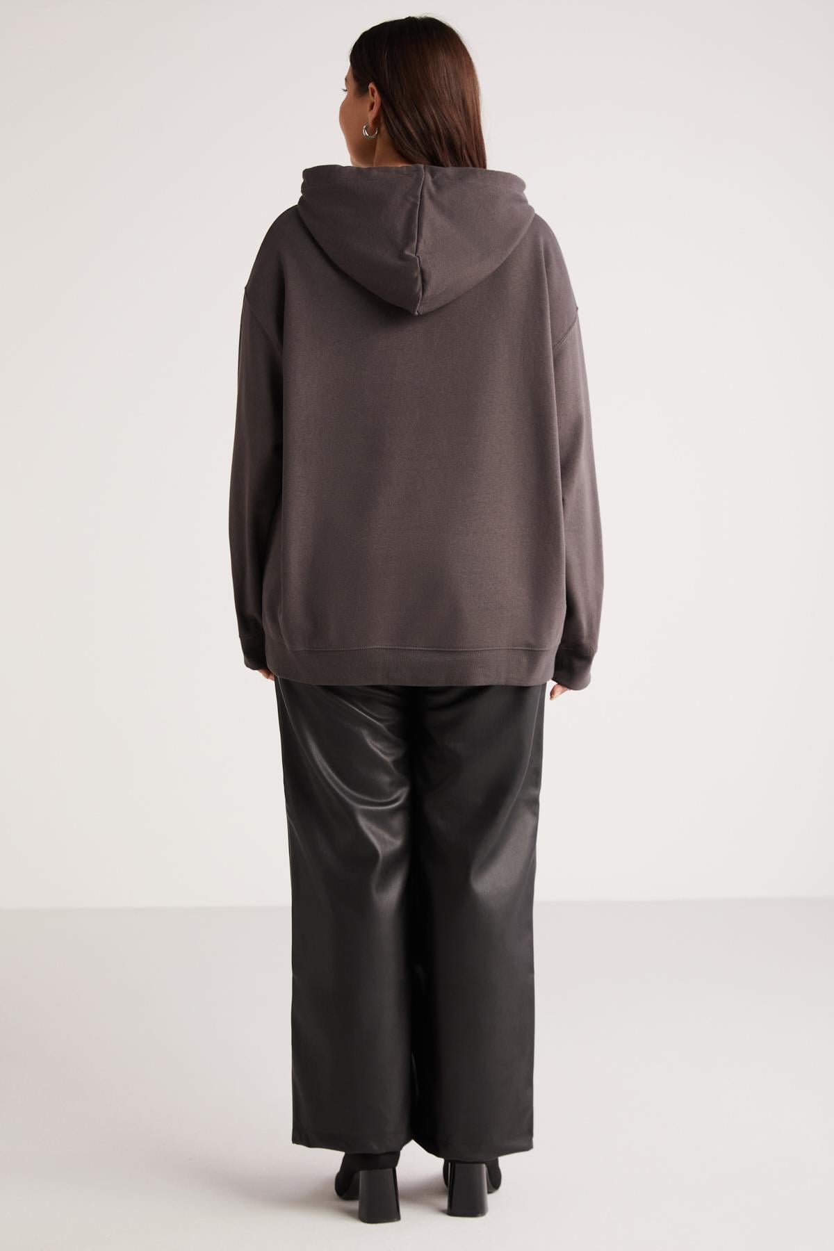 VERONICABB Lockeres Plus Sweatshirt