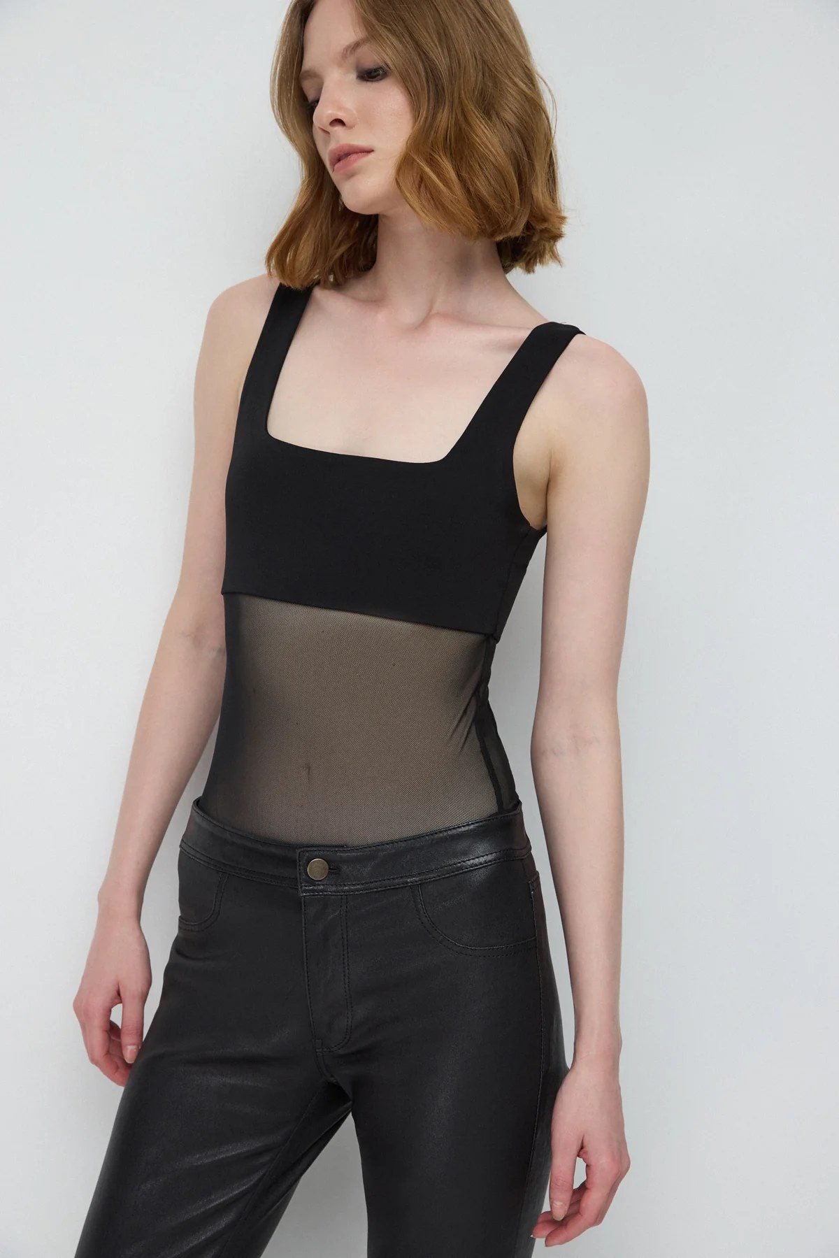 ärmellose Bluse