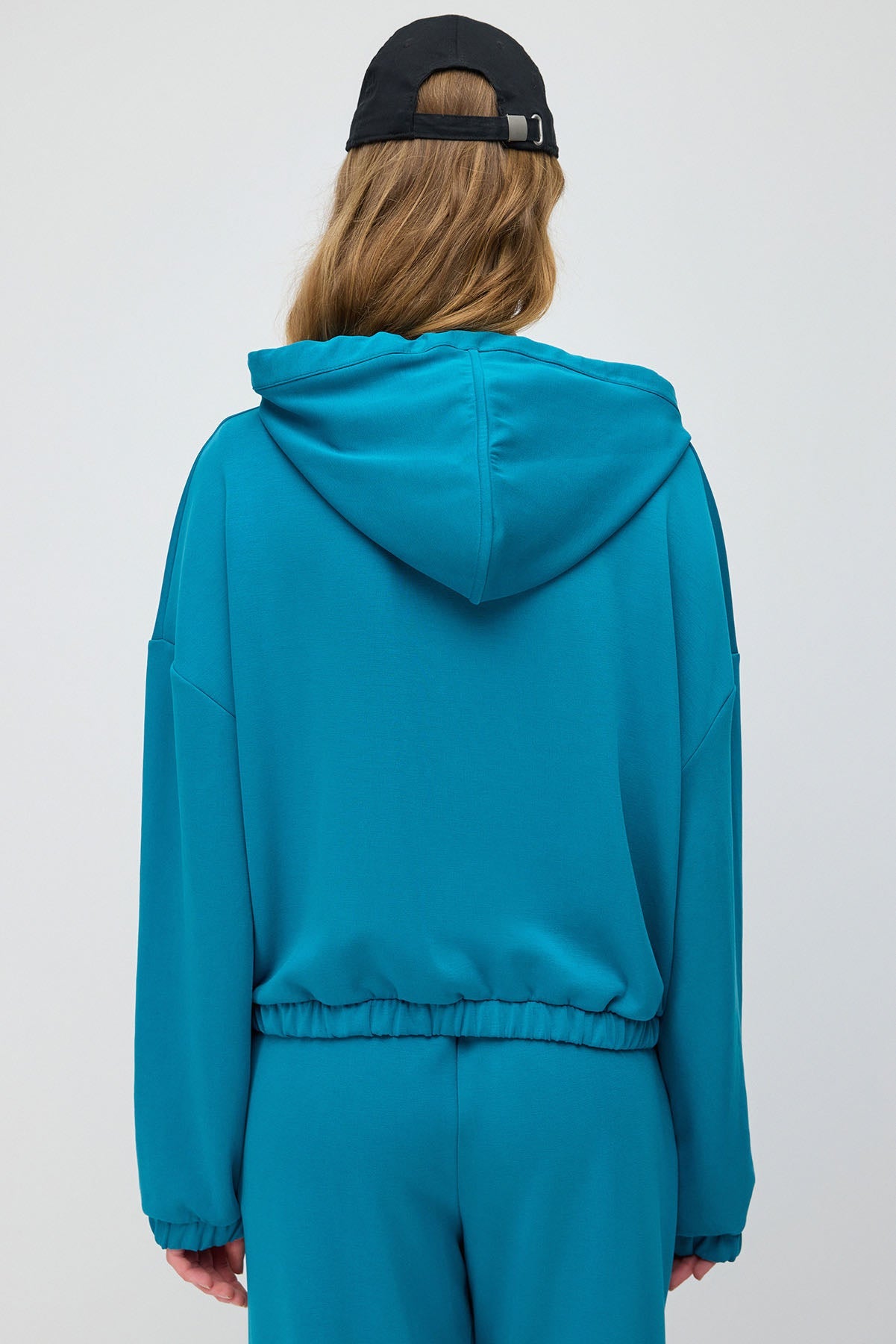 Kurze Jacke mit Reißverschluss