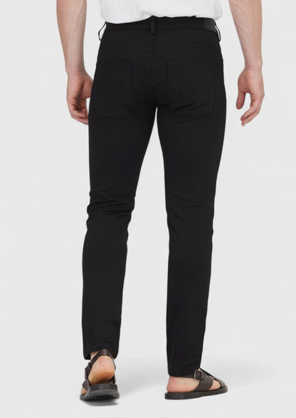 Schwarze Strickhose im Slim Fit