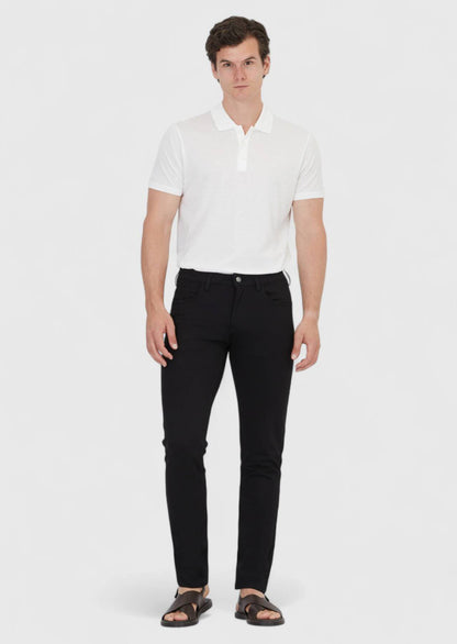 Schwarze Strickhose im Slim Fit