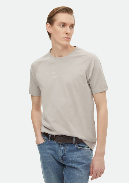 Bedrucktes T-Shirt mit Rundhalsausschnitt aus 100 % Baumwolle