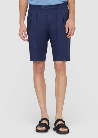 Marineblaue Bermuda-Shorts aus 100 % Leinen mit bequemer Passform.
