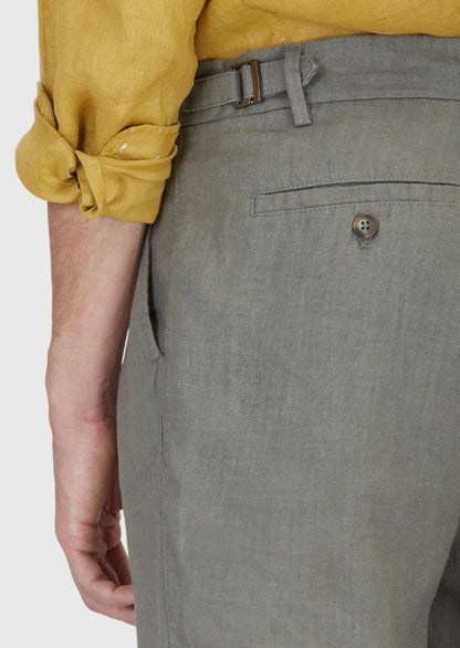 Khakifarbene, gewebte Komfort-Bermudashorts aus 100 % Baumwolle