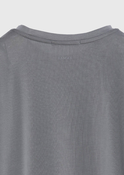 Graues T-Shirt mit Rundhalsausschnitt