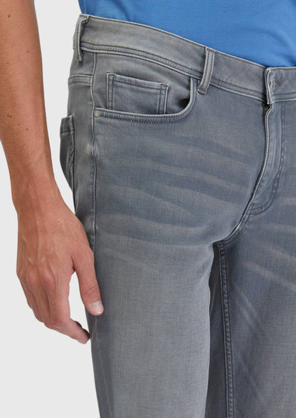 Slim-Fit-Jeans aus türkischer Baumwollmischung