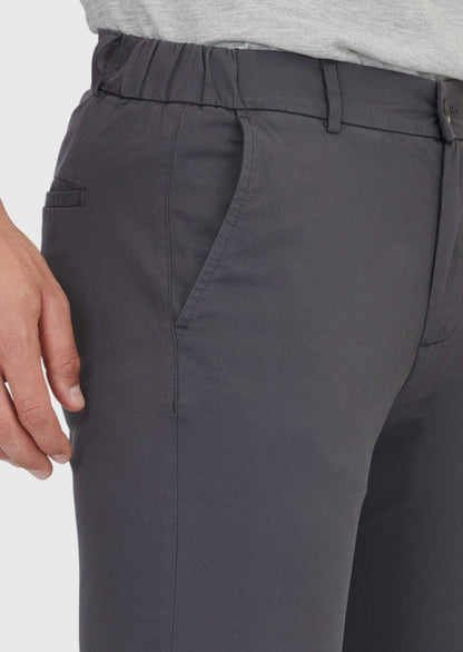 Jogginghose aus Baumwollmischgewebe mit Hartkohle-Webart