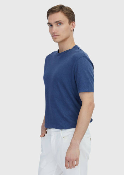 Indigofarbenes T-Shirt mit Rundhalsausschnitt aus 100 % Leinen