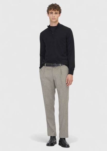 Schwarzes Strick-Sweatshirt