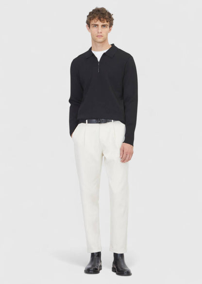 Schwarzes Strick-Sweatshirt
