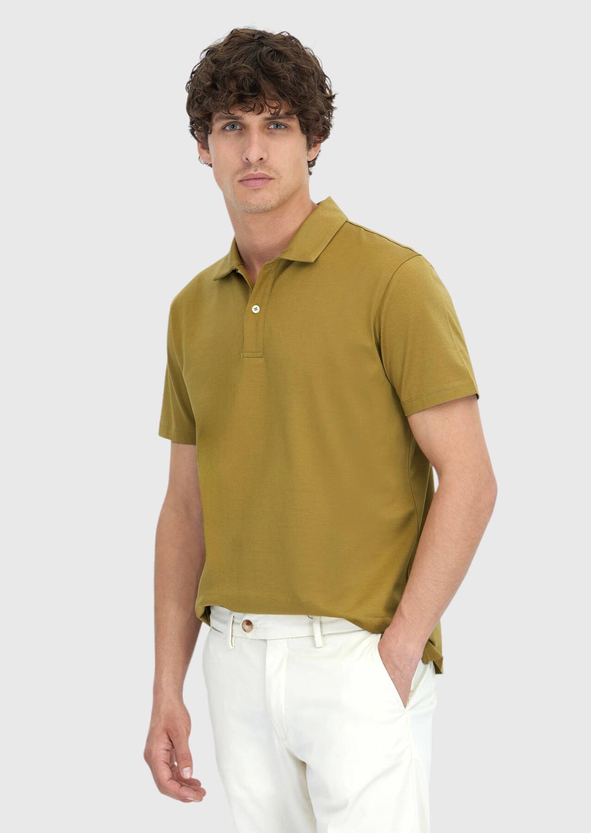 Olivgrünes, einfarbiges Polo-Shirt aus 100 % Baumwolle