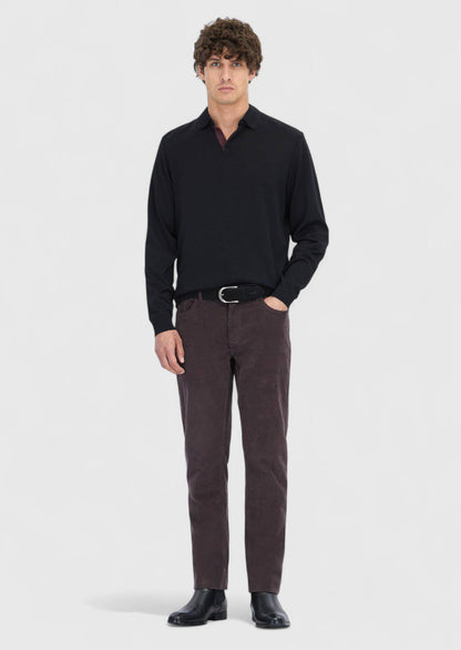 Schwarzes Polo-Neck-Sweatshirt