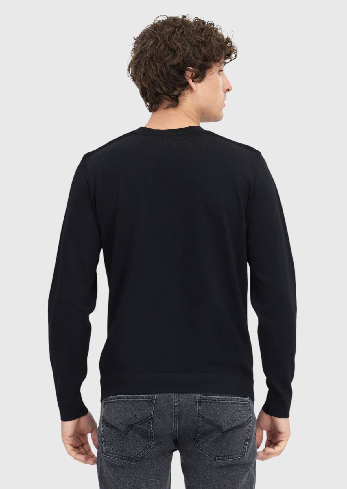 Schwarzes Strick-Sweatshirt