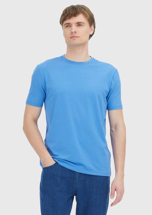 Blaues, schlichtes T-Shirt mit Rundhalsausschnitt aus Baumwollmischgewebe