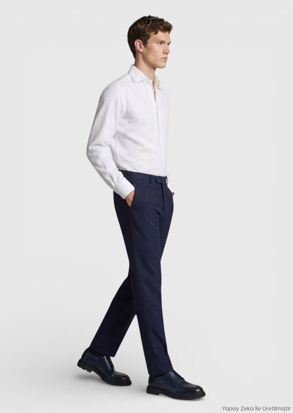 Marineblaue moderne Wollhose, klassisch