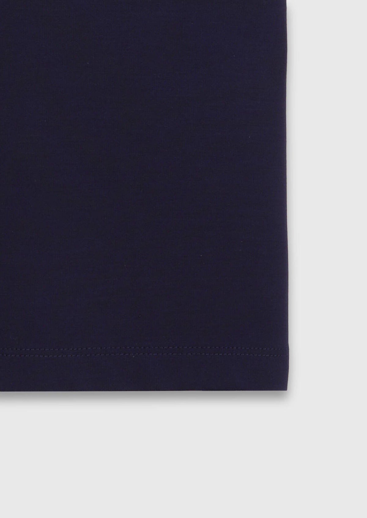 Marineblaues schlichtes T-Shirt