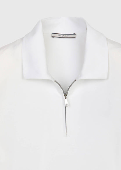 Weißes schlichtes T-Shirt
