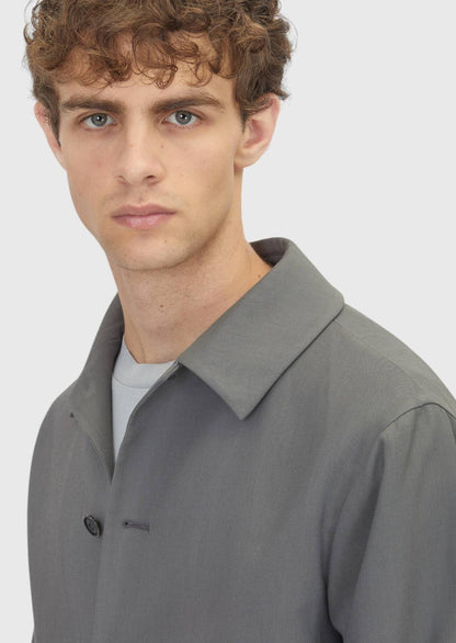 Dunkelgraue Hemdjacke