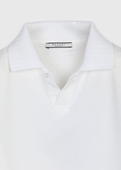 Weißes schlichtes T-Shirt