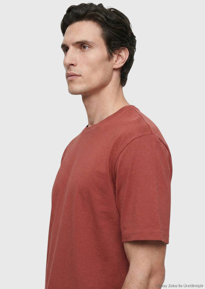 Rotes Baumwoll-Misch-T-Shirt