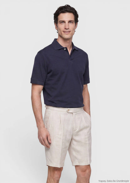 Marineblaues schlichtes T-Shirt