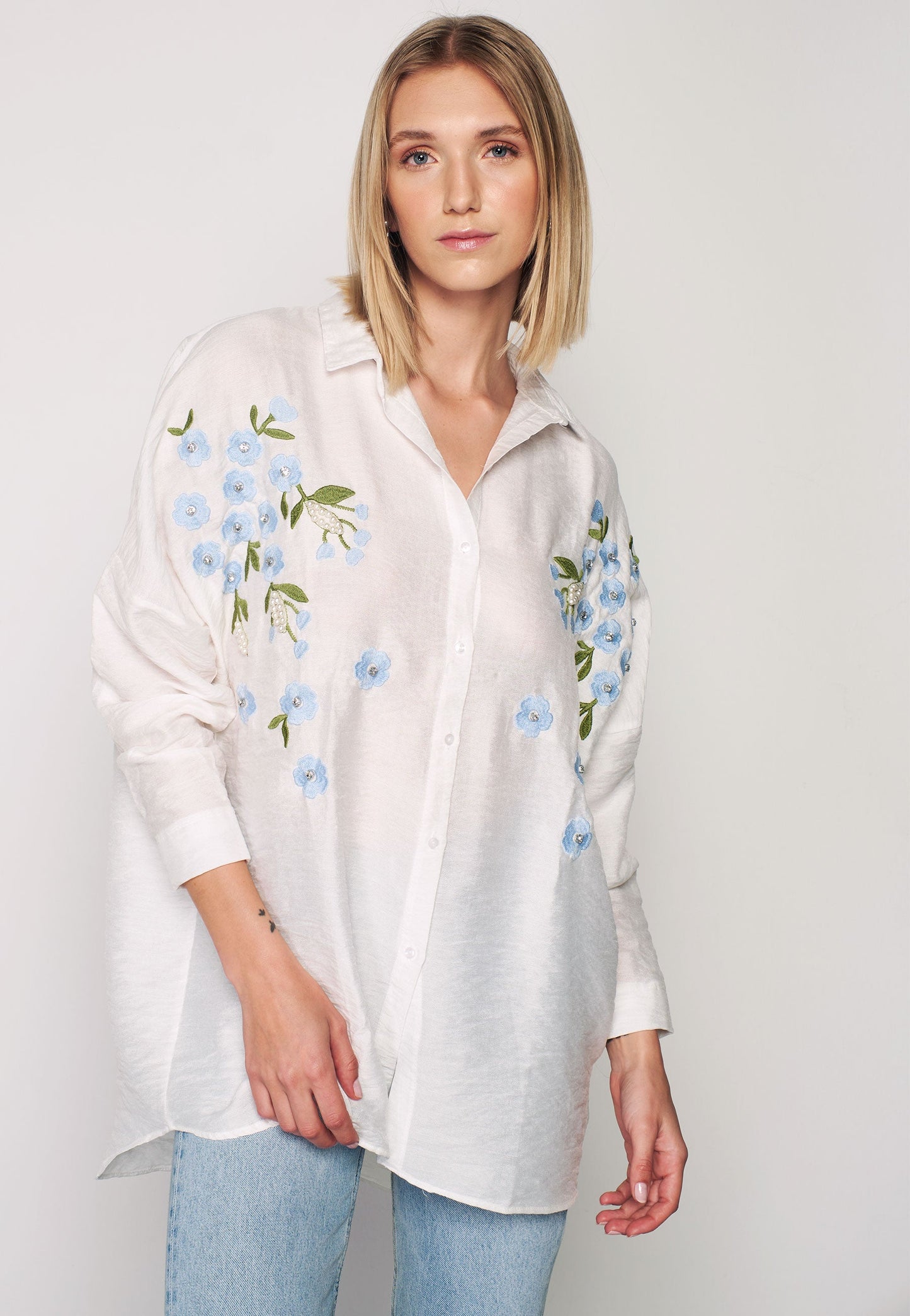 Women's Floral Embroidery Oversised Shirt