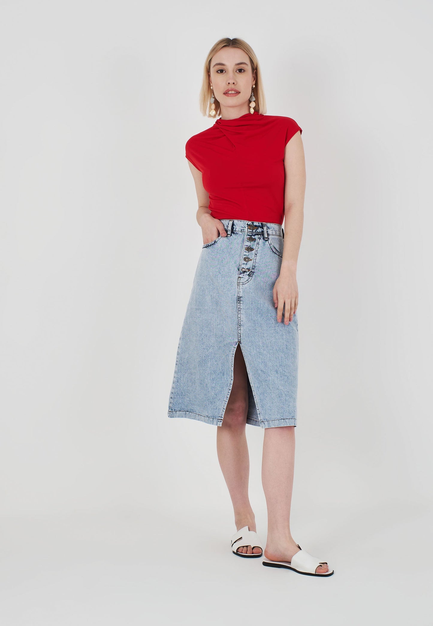 Women's Buttoned Straight Slit Denim Skirt