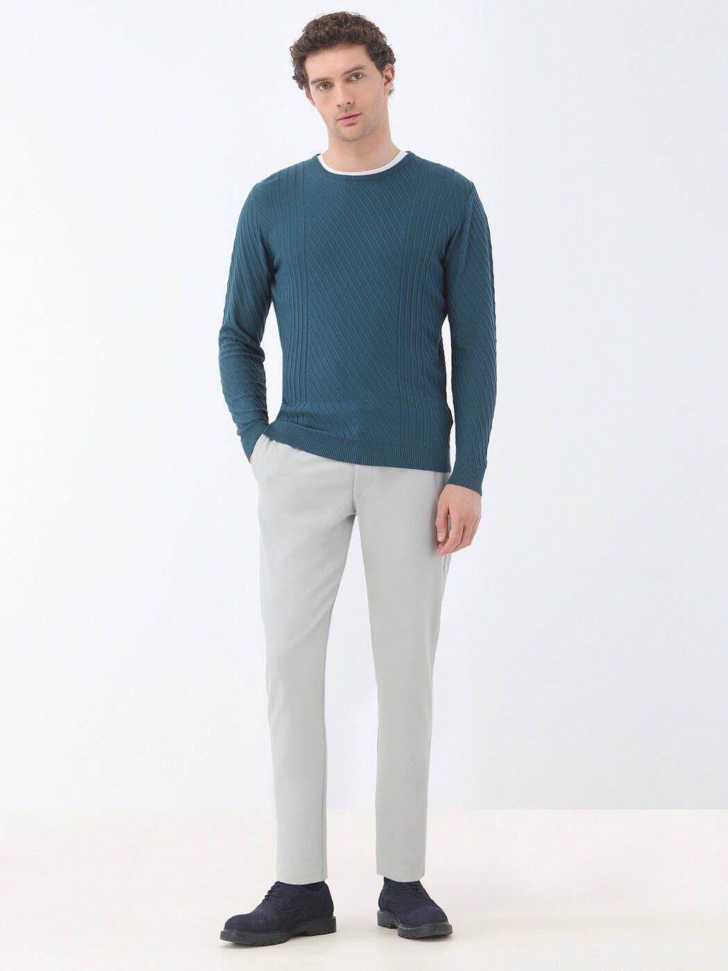 Jacquard-Strickpullover mit Rundhalsausschnitt