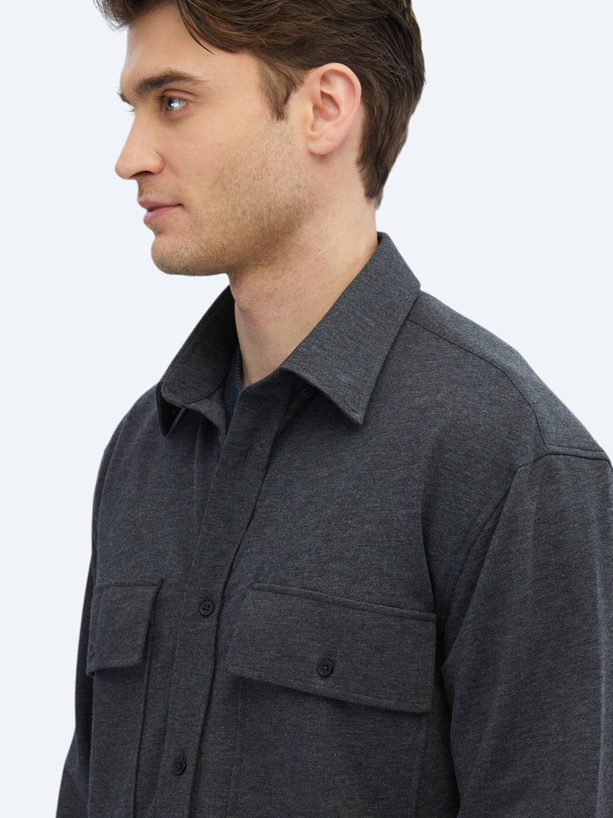 Kohlefarbiges Oversize Strickshirt aus Baumwolle