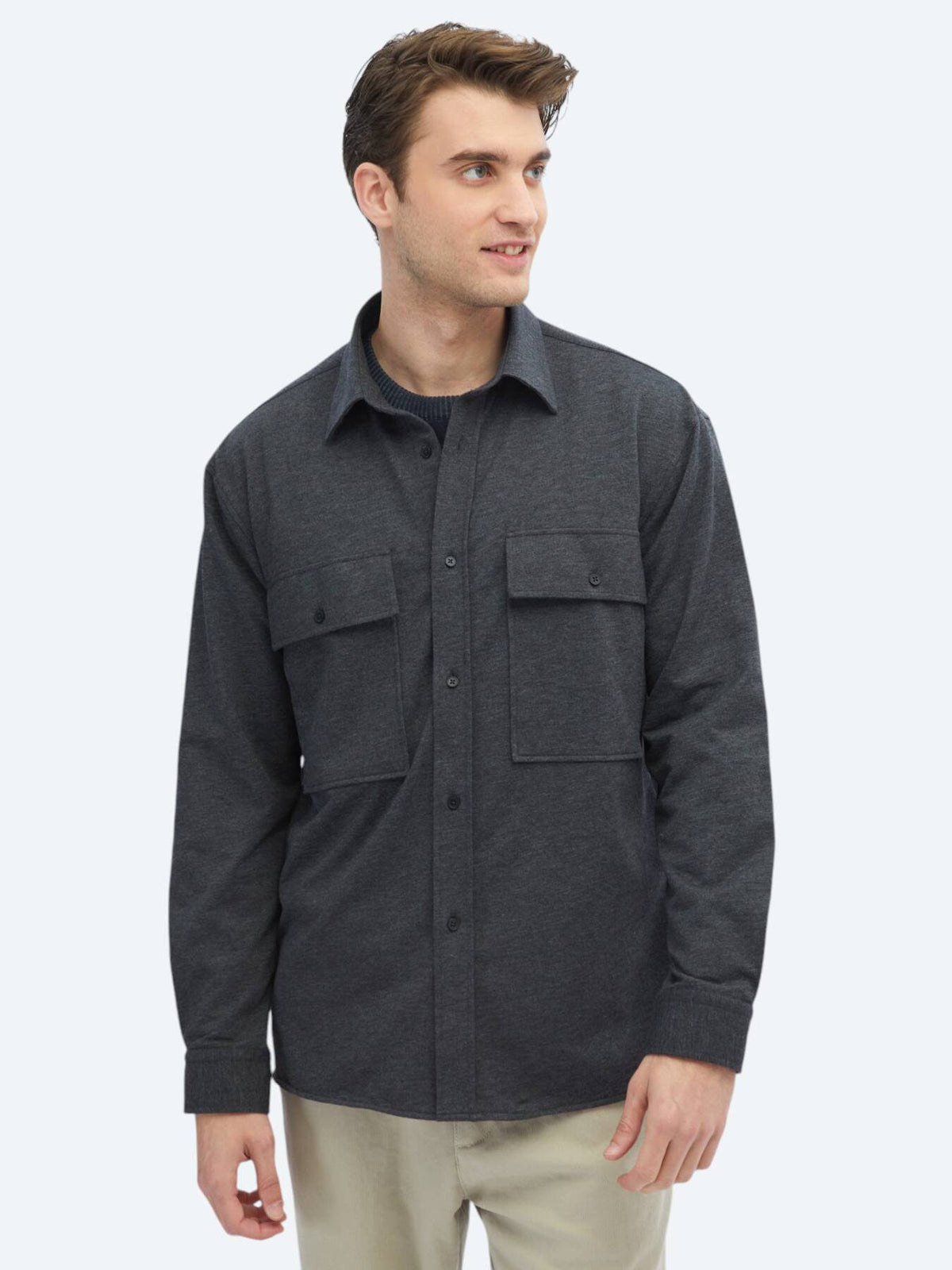 Kohlefarbiges Oversize Strickshirt aus Baumwolle