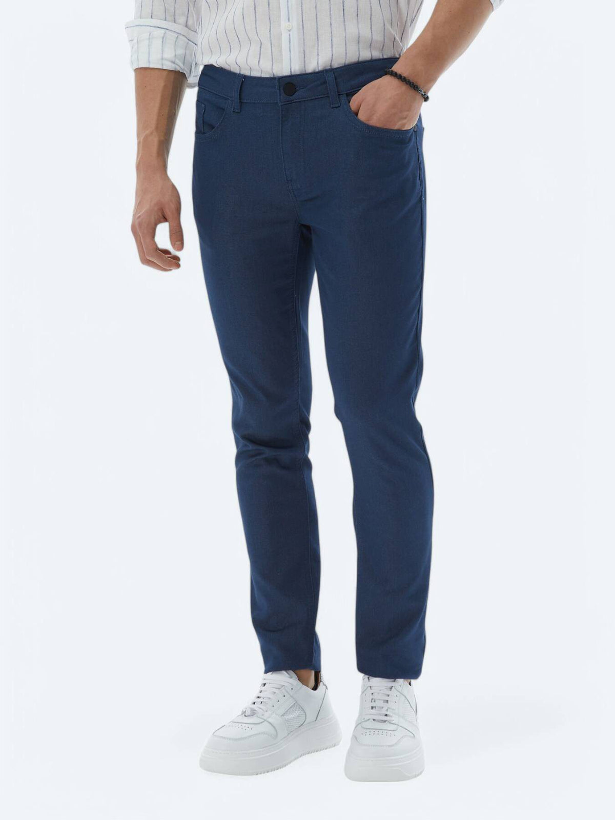 Lässige, gewebte Slim-Fit-Hose aus Baumwollmischung